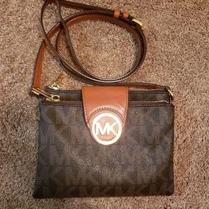 MK Michael Kors crossbody